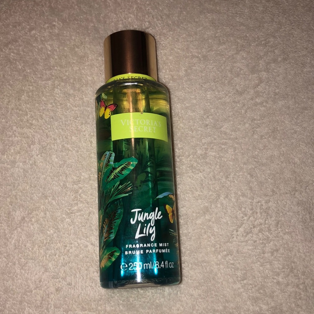 Victoria’s Secret Fragrance Mist Jungle Lilly